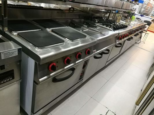 Equipamento de cozinha comercial ocidental Forno a gás 4 queimador com forno